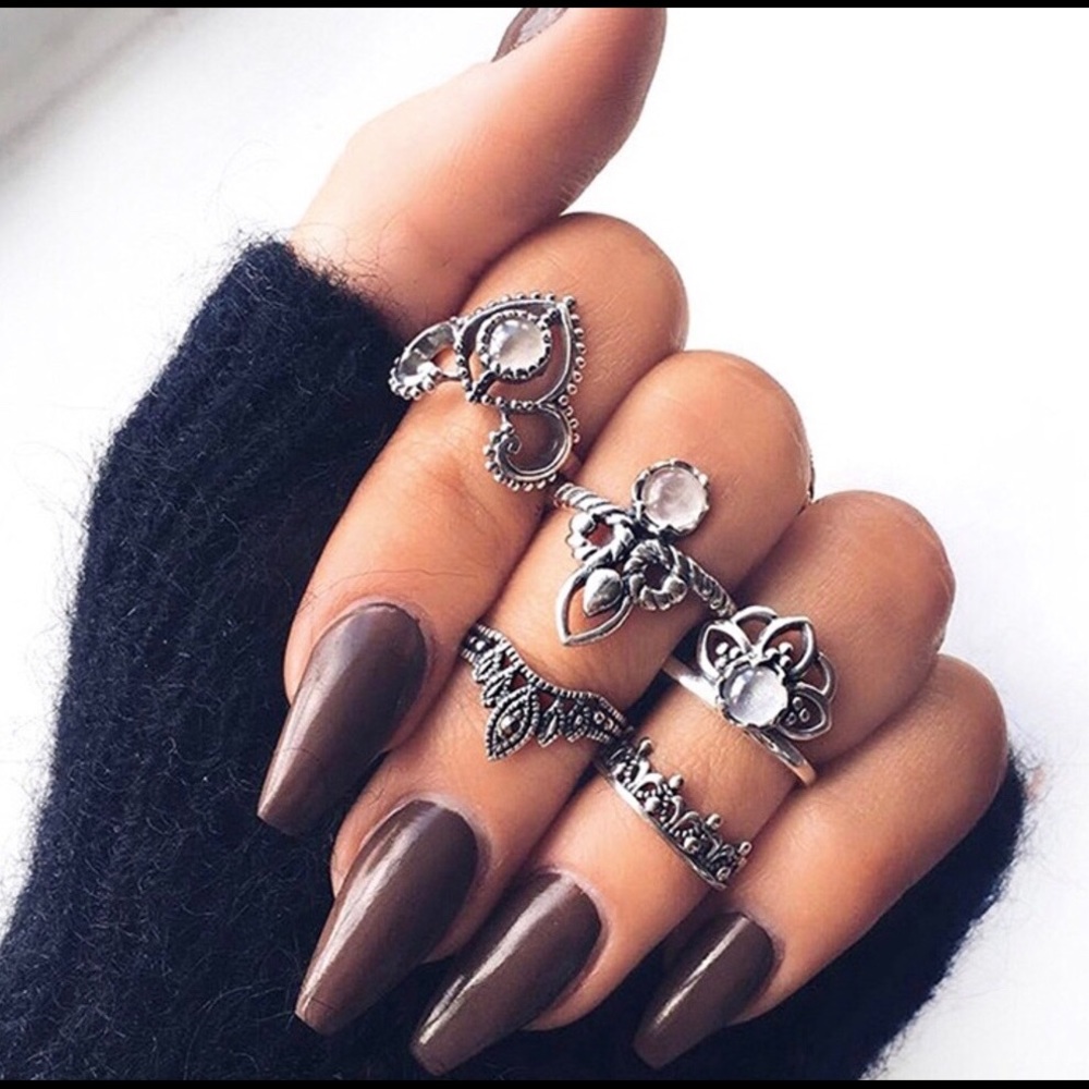 Five Piece Tiara Silvertone Ring Set